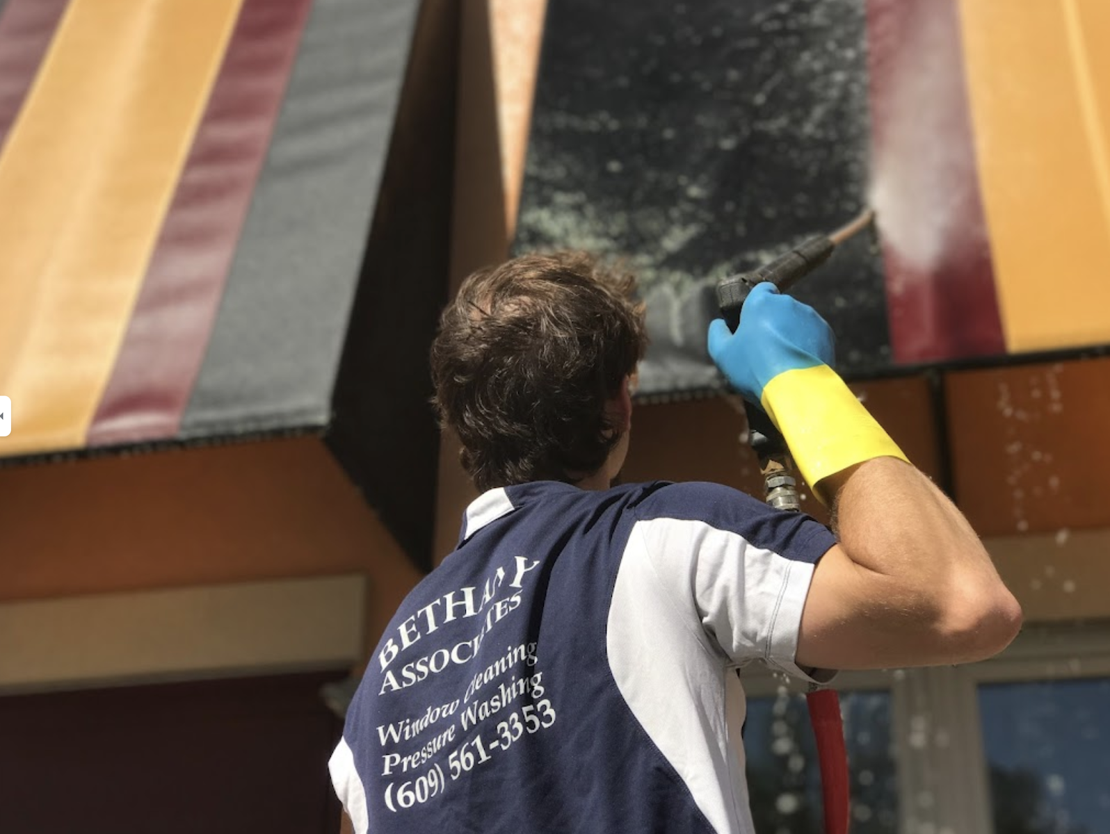 PW_Awning-cleaning_Closeup compressed